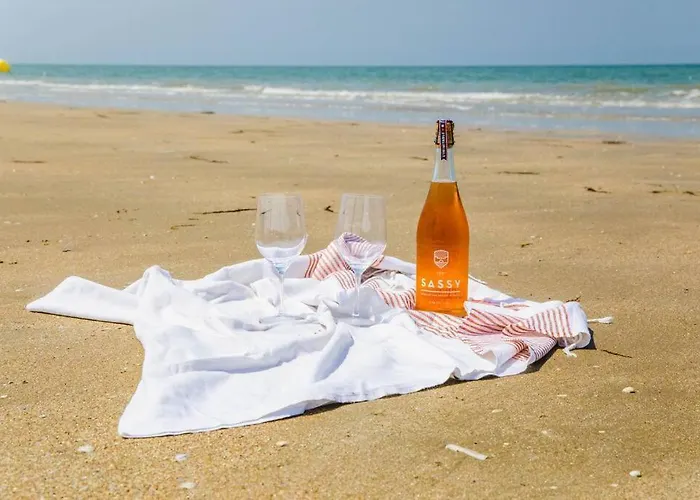 Deauville Spa Suite - 3Min Beach